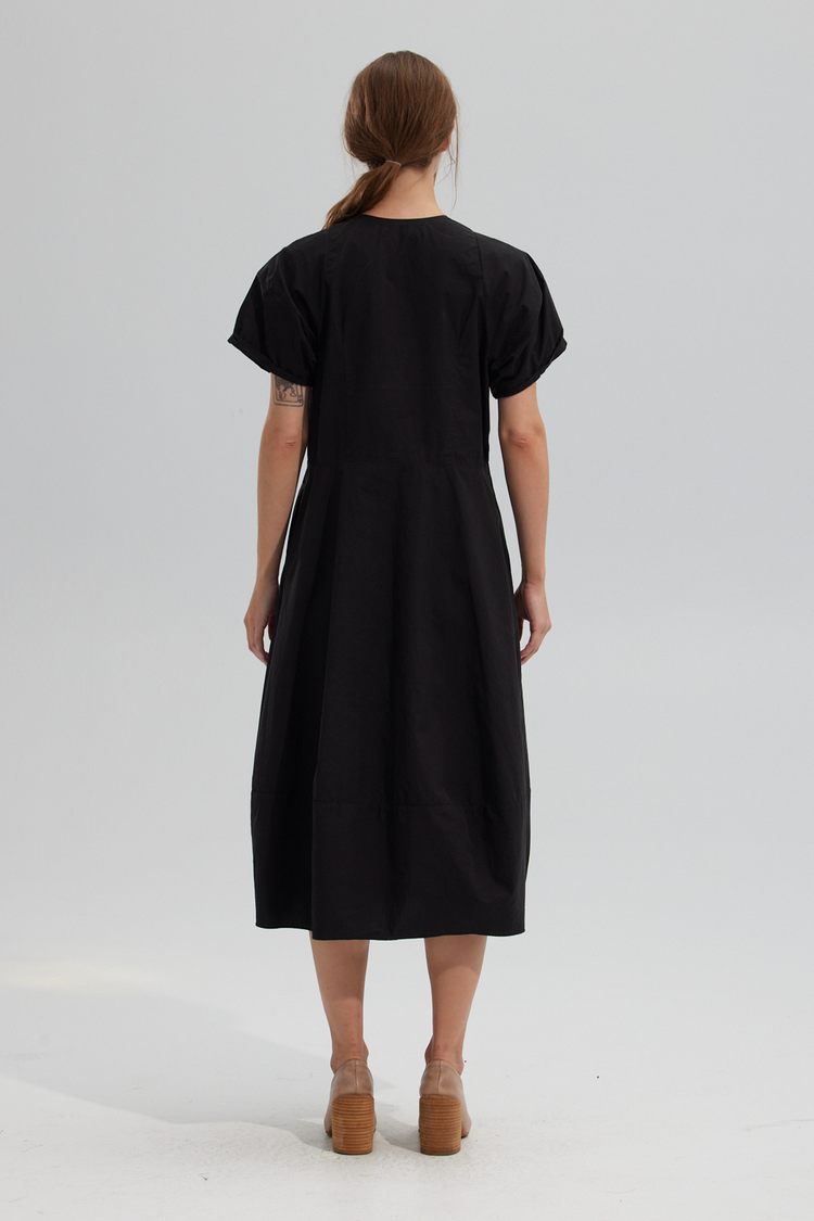 Pili Dress